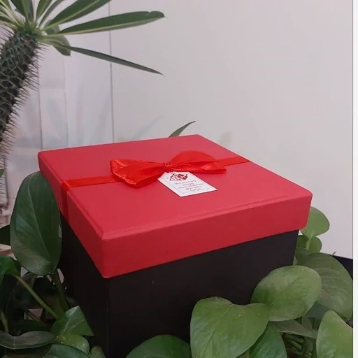 جعبه کادویی جعبه هدیه مربع درجه یک در 3 سایز- فروشگاه میس پارلا