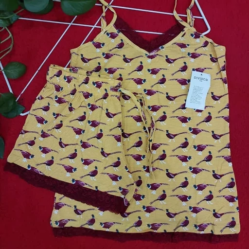 ست تاپ و شورتک لبه دانتل (با بند قابل تنظیم) اچ اند ام کارت سفید- فروشگاه میس پارلا